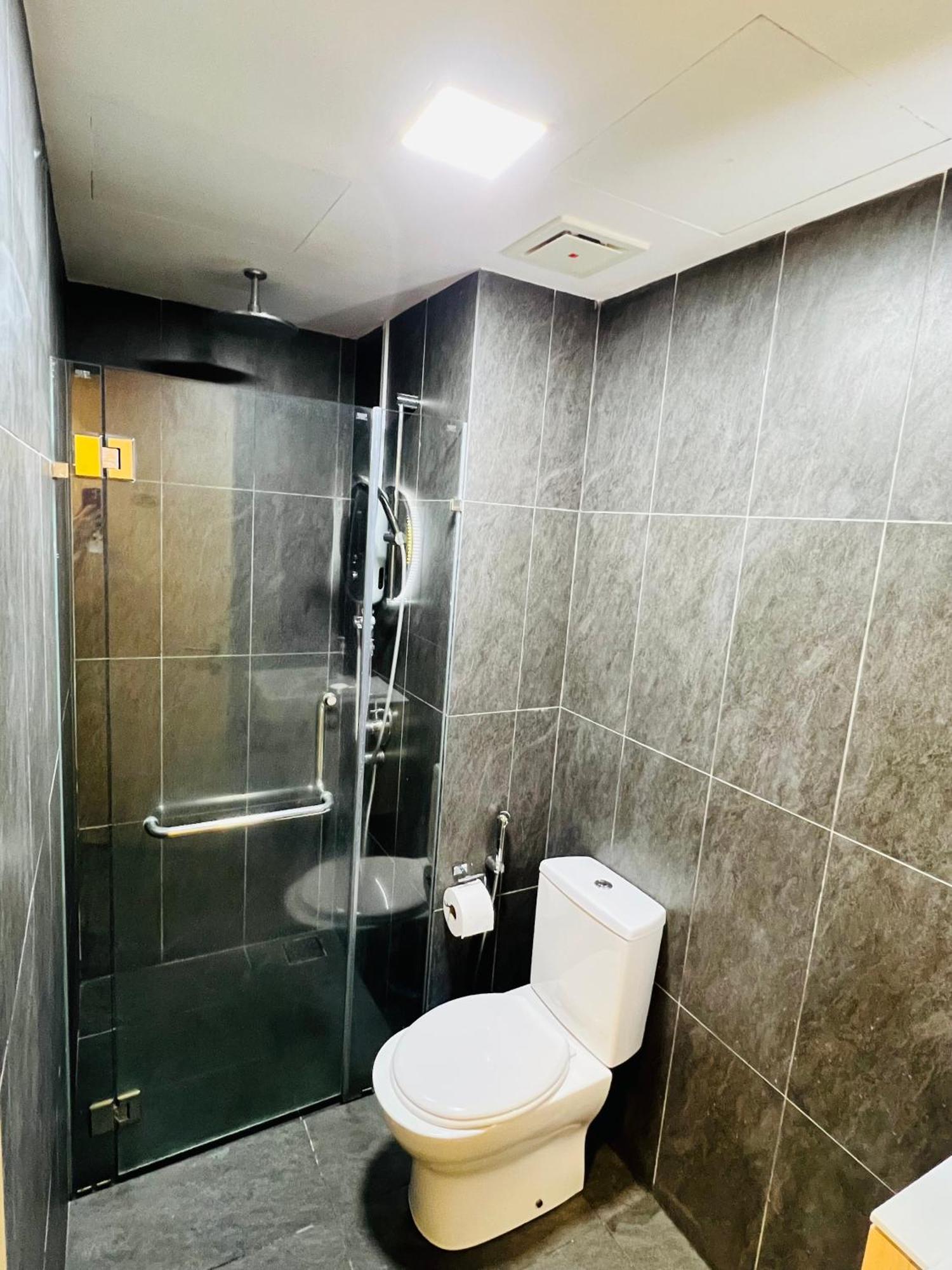 Colony Suites Klcc By Hibernate Kuala Lumpur Zewnętrze zdjęcie
